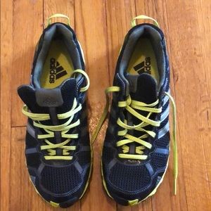 Adidas Cross trainers